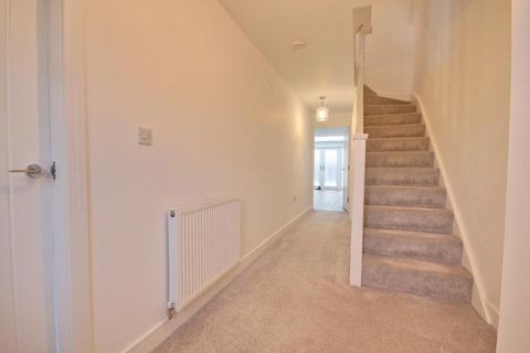 4 bedroom house to rent, Rise Terrace, Southgate, Hornsea