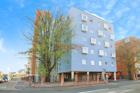 1 bedroom flat to rent, Anglesea Terrace, Southampton SO14