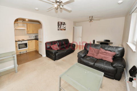 2 bedroom flat to rent, Carpathia Drive, Southampton SO14