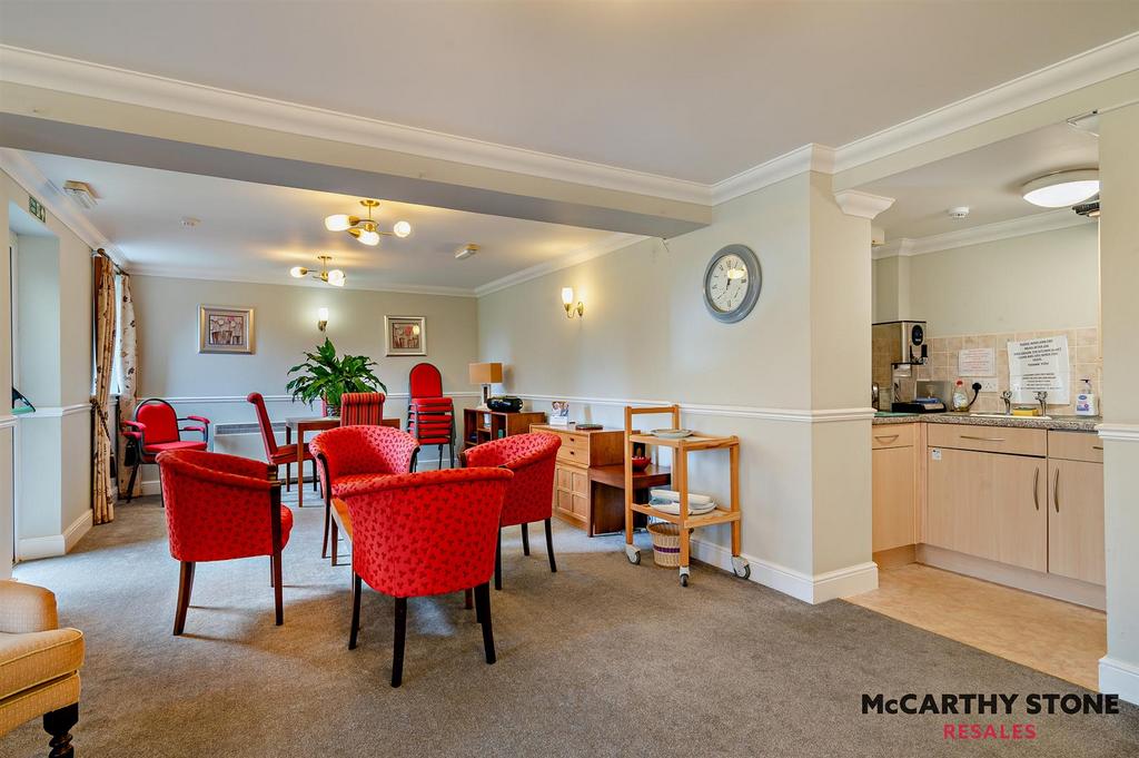 Homeowners Lounge