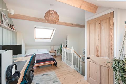 58 Shrubbery Road, Worcester, WR1 1QR