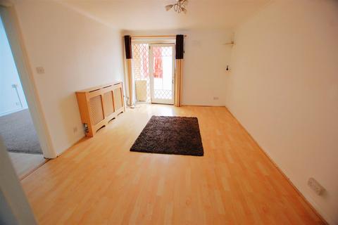 1 bedroom ground floor flat for sale, Drovers Way, Hatfield