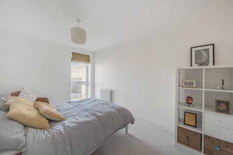 2 bedroom apartment for sale, Elvian Close, Reading, Berkshire