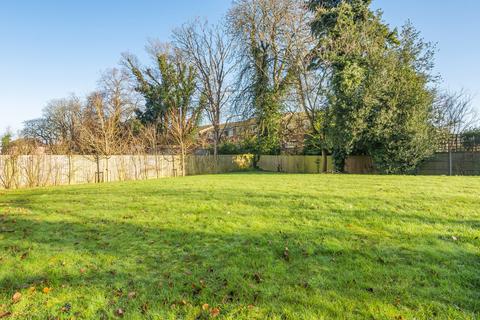 Flat 21, 3 Elvian Close, Reading, RG30 3FP
