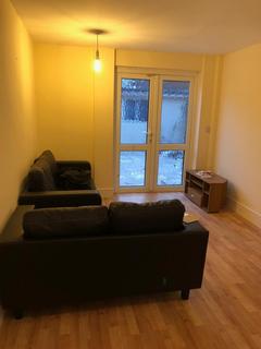 6 bedroom end of terrace house to rent, Chadd Green, London E13