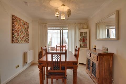 12 Casher Road, Maidenbower, Crawley, RH10 7JG