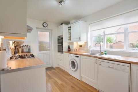 12 Casher Road, Maidenbower, Crawley, RH10 7JG