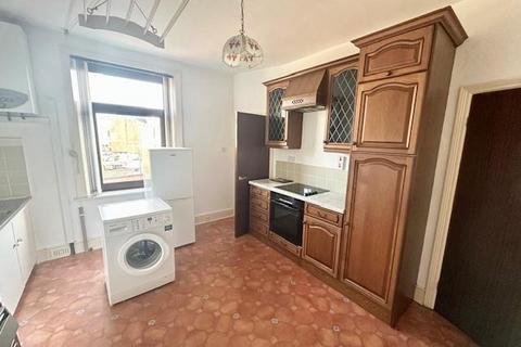 2 bedroom terraced house for sale, Spring Hall Lane, Halifax