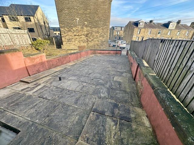 Image016.jpg