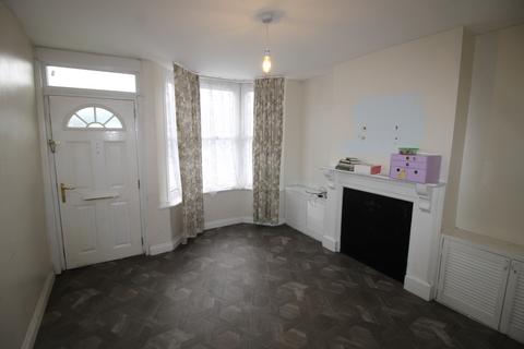 3 bedroom terraced house to rent, High Wycombe HP11