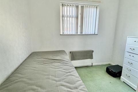 30 Fitzworth Avenue, Poole, BH16 5AY