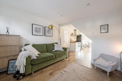 2 bedroom terraced house for sale, Norfolk Road, Rickmansworth, Hertfordshire