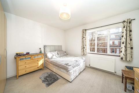 2 bedroom flat for sale, Grange Road, London W4