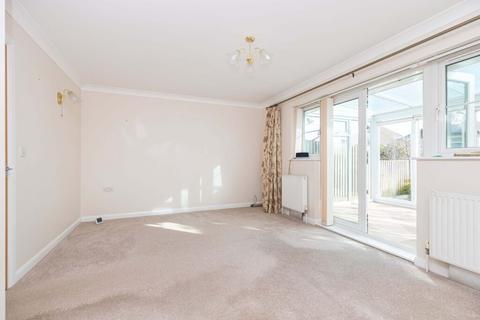 2 bedroom detached bungalow for sale, Daws Place, Wallisdown, Bournemouth, BH11 8TN