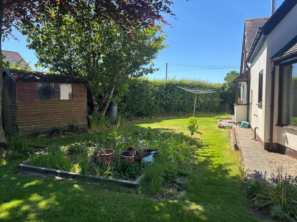 FR 2.jpg