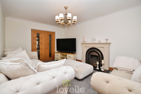 5 bedroom detached house for sale, St Johns Gate, Tetney DN36
