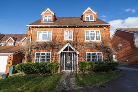 5 bedroom detached house for sale, High Ridge, Ashford, TN23