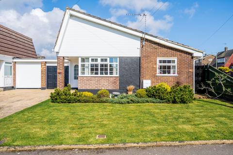 2 bedroom detached bungalow for sale, Gloucester Avenue, Lowestoft