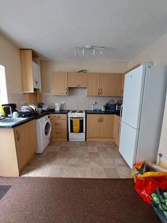 4 bedroom house to rent, Hazel Road, Uplands, Swansea