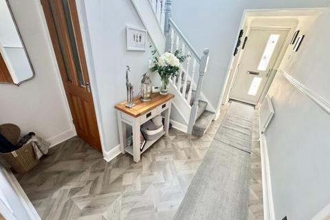 3 Maidstone Drive, Marton In Cleveland, Middlesbrough, TS7 8QW