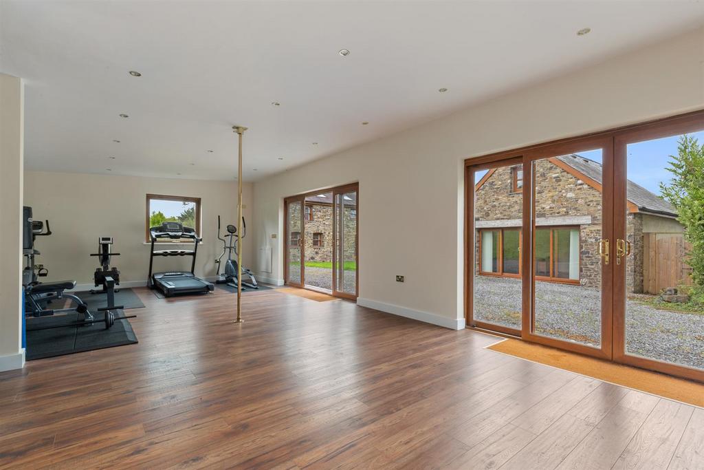 Old Lan Farmhouse - Interiors Gym-3.jpg