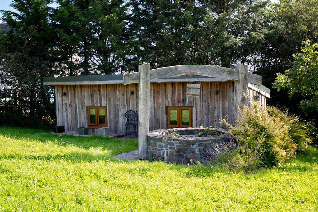 Old Lan Farmhouse - Externals - Main House-9.jpg
