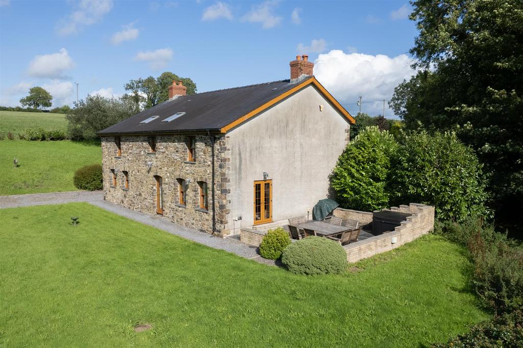 Old Lan Farmhouse - Externals - Drone-5.jpg