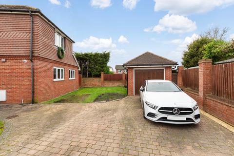 5 bedroom detached house for sale, Glebe Mews, Sidcup, DA15