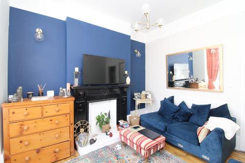 2 bedroom flat for sale, Sea Street, Herne Bay, CT6