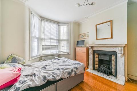 3 bedroom terraced house for sale, Penrith Road, Thornton Heath, CR7