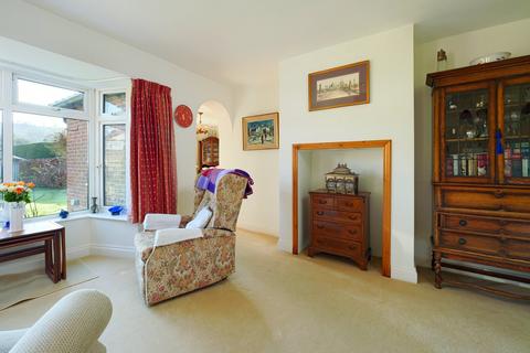 9 The Orchards, Elham, Canterbury, CT4 6TR
