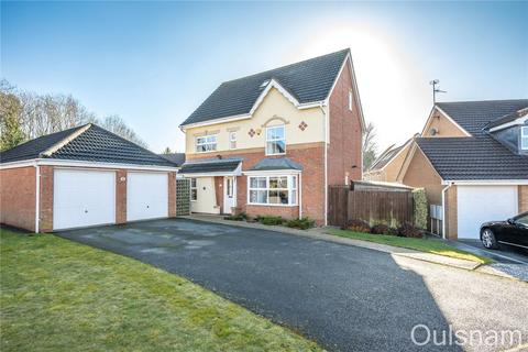 6 bedroom detached house for sale, Cheltenham Avenue, Catshill, Bromsgrove, Worcestershire, B61