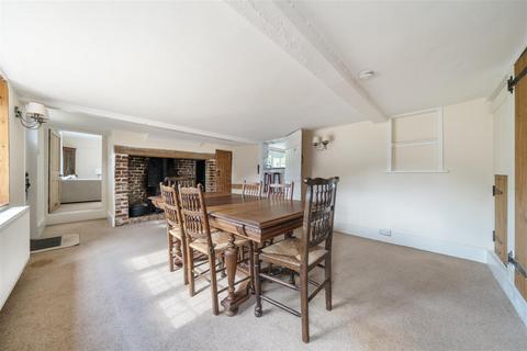 4 bedroom detached house for sale, The Street, Canterbury CT4