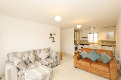 2 bedroom apartment for sale, Greenacre Close, Sheffield S12