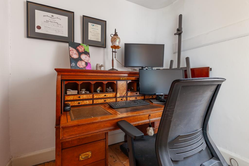 Property Image 17