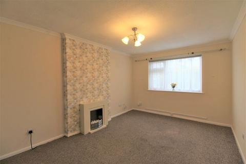 2 bedroom bungalow to rent, Windrush Close, Bramcote, Nottingham, NG9 3LN