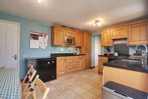 4 bedroom detached house for sale, Romsey