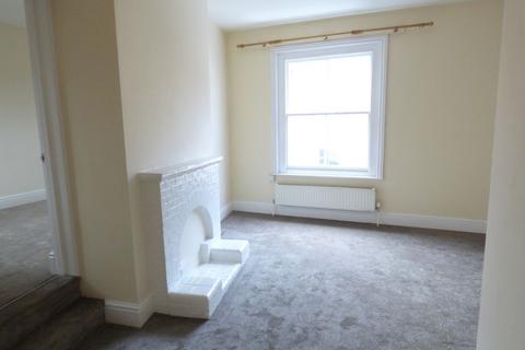 1 bedroom flat to rent, Fore Street, Bovey Tracey, TQ13