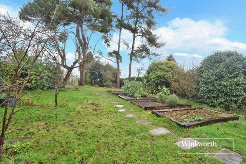 71 The Drive, Wallington, SM6 9ND