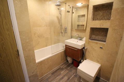 68 Pavilion Way, Edgware, HA8 9YR