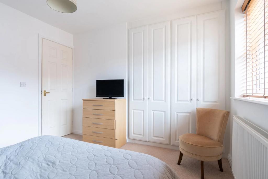 Bedroom1a