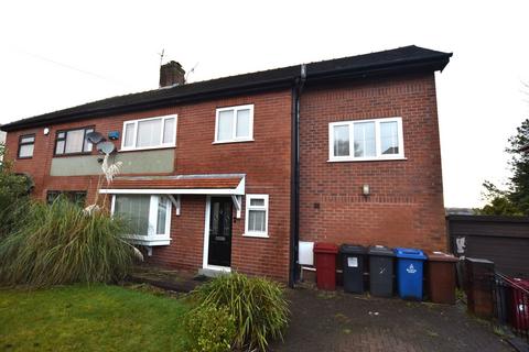 4 bedroom semi-detached house to rent, North Bank Avenue, Blackburn, BB1