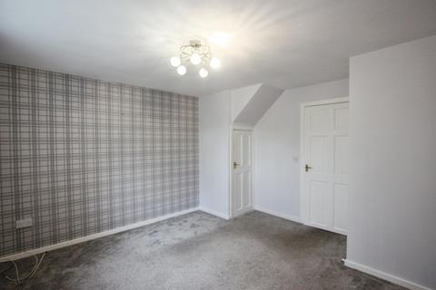 2 bedroom semi-detached house to rent, Robins Lane, St Helens, WA9