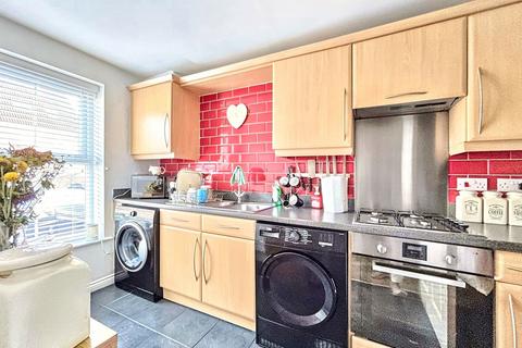 3 bedroom townhouse for sale, Chillerton Way, Wingate, Durham, TS28 5DY