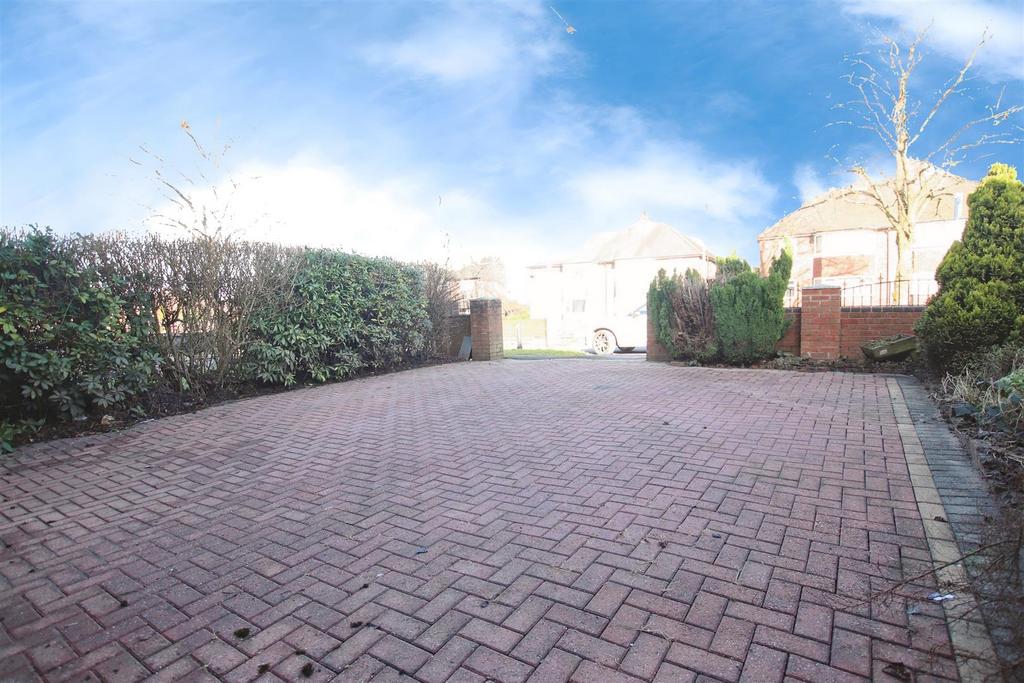 Fore garden