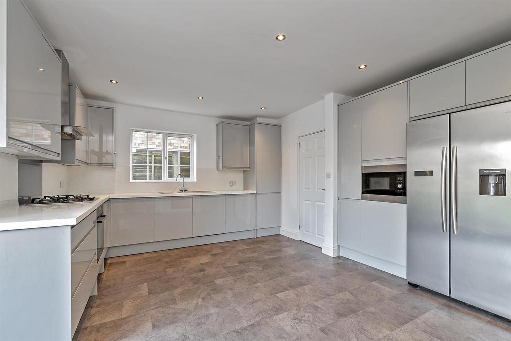 429 Hatfield Road-7.jpg