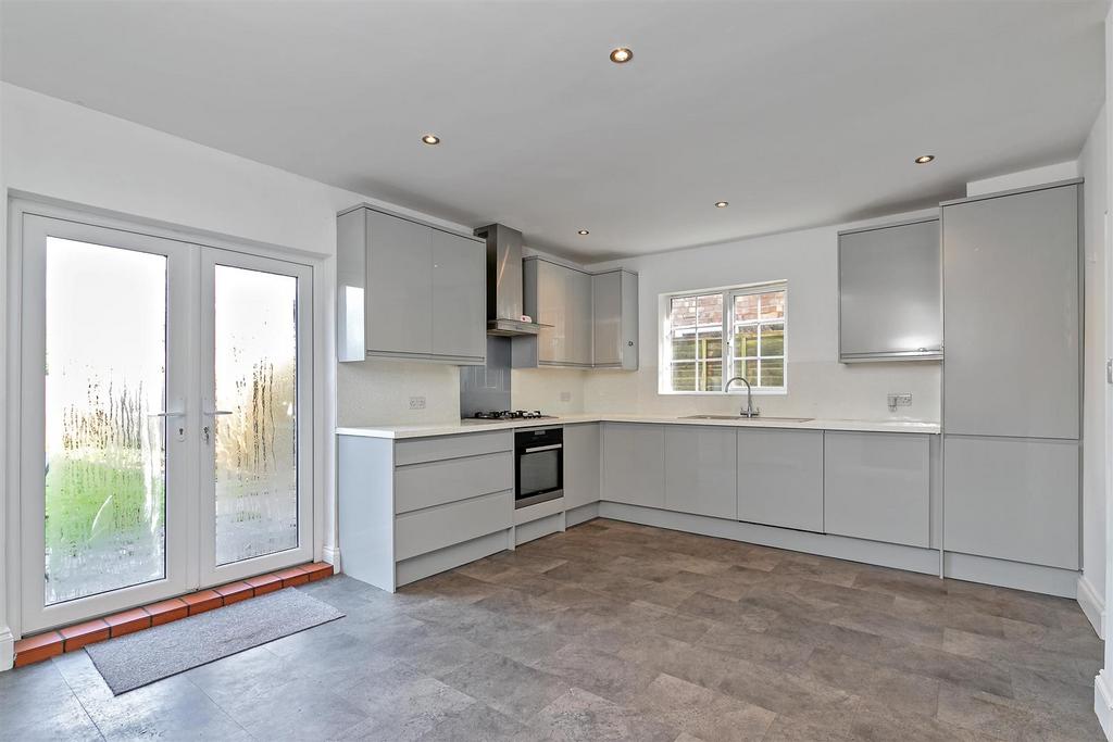 429 Hatfield Road-9.jpg