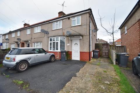 73 Broadmark Road, Slough, SL2 5QE