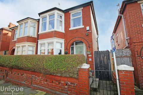 10 Auburn Grove, Blackpool, FY1 5NJ