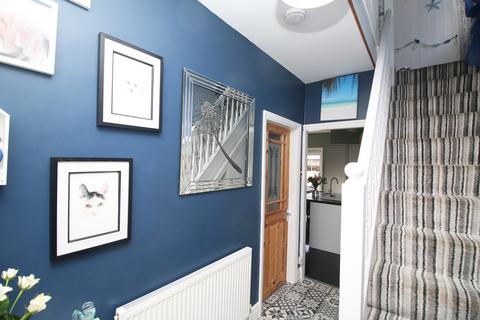 10 Auburn Grove, Blackpool, FY1 5NJ